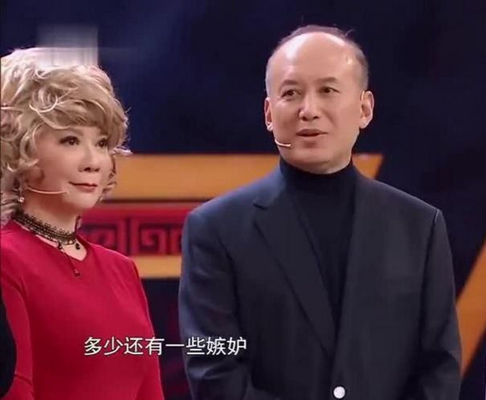当年，郭达和蔡明交往密切，传出绯闻，蔡明丈夫警告她：“不要再和郭达合作了，又不是