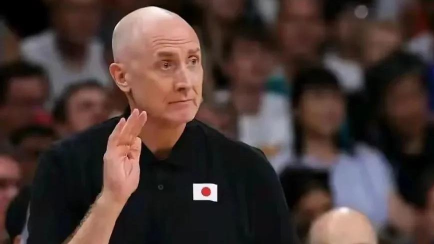 派3个学生来打中国男篮，日本队是何居心？