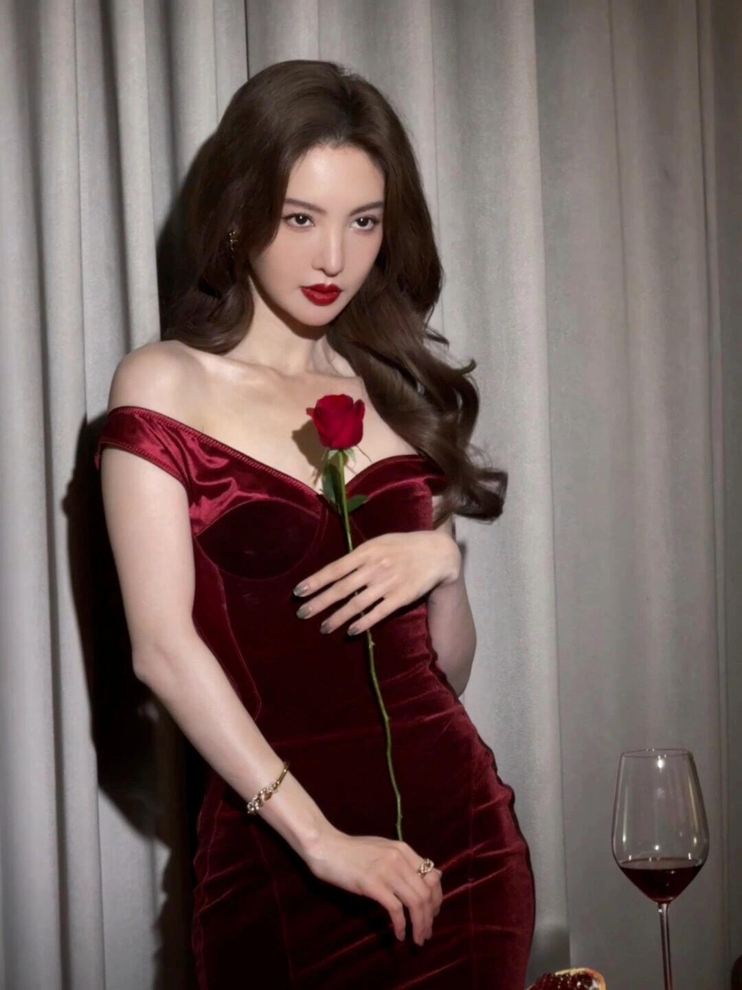 金晨——妩媚撩人