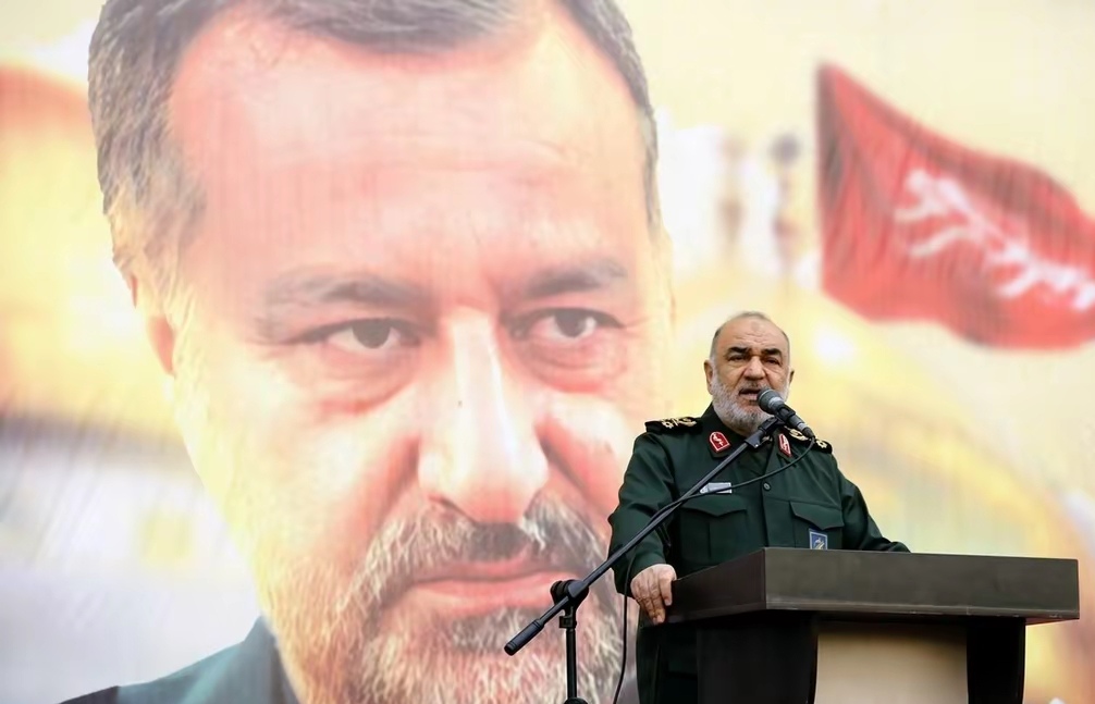 一手好牌，伊朗自己打得稀烂！
伊朗花了两代人的精力和时间，投入了大量的资金和物力