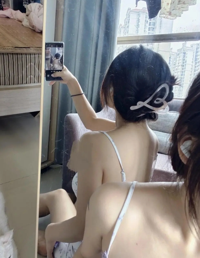 这个背不拔罐可惜了！哈哈哈哈 [大笑][大笑][大笑][大笑][大笑]
