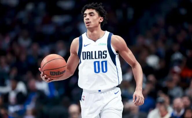 独行侠118-113胜热火。美媒NBA Memes调侃：此战似以克里斯蒂为核心，