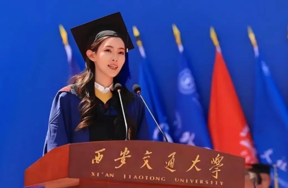 闹大了！这位西安交大毕业生代表李艺飞，凭着国家发明专利和一篇国际会议论文，居然被