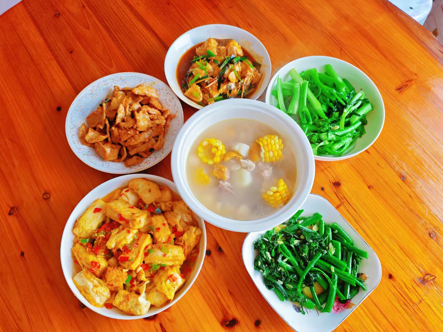 看看我们今天的晚餐都吃啥？