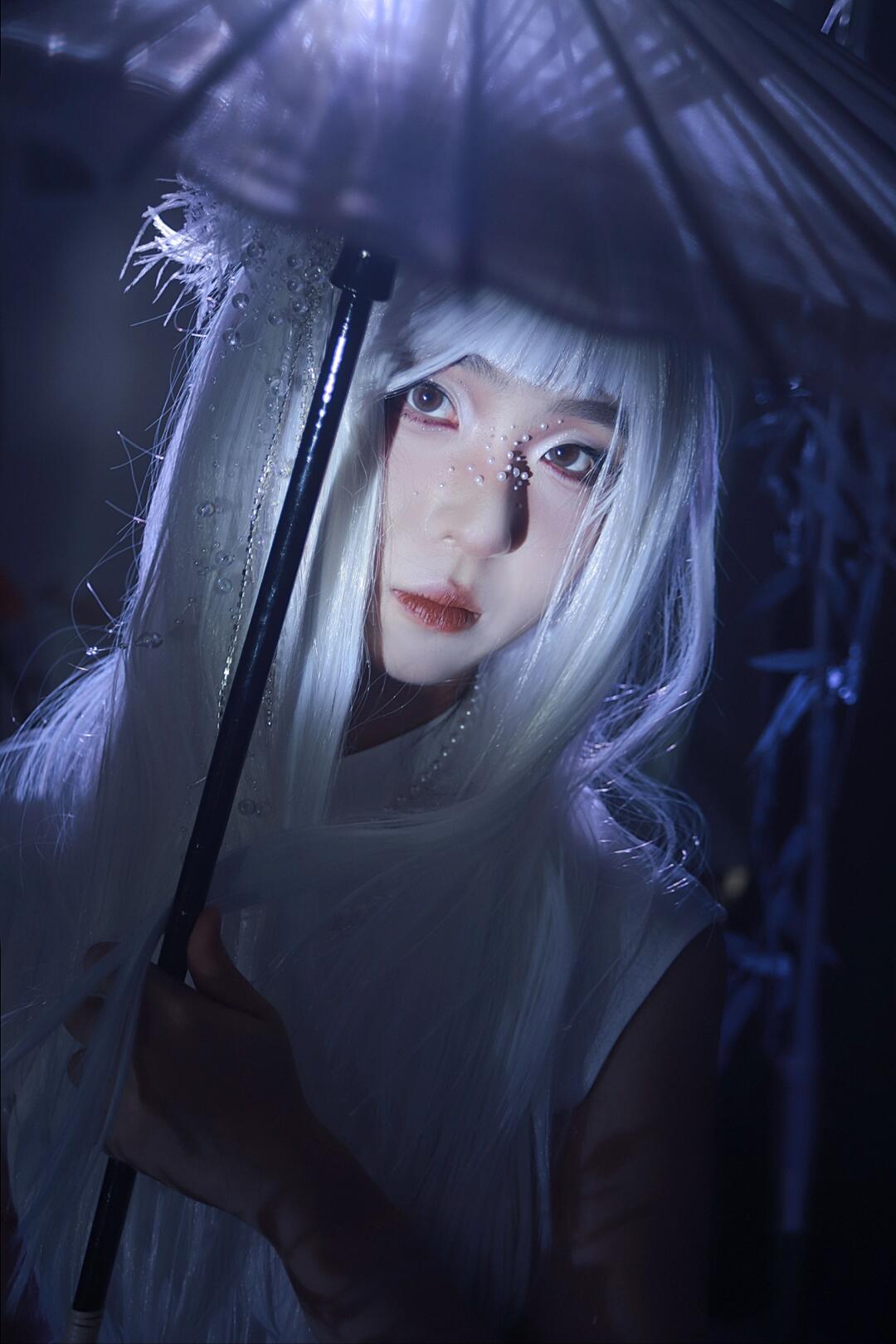 暗黑风新中式清冷感旗袍暗黑旗袍客片~ 客妹真的太美啦！！