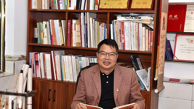 〖中国黄金艺术百强榜〗特别推荐艺术家——方绍友