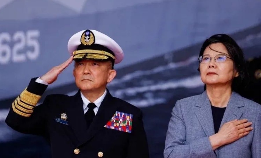 关键时刻，台军头子突然递交辞呈，原因有三！台军金门实弹射击训练马上开始，在这个背