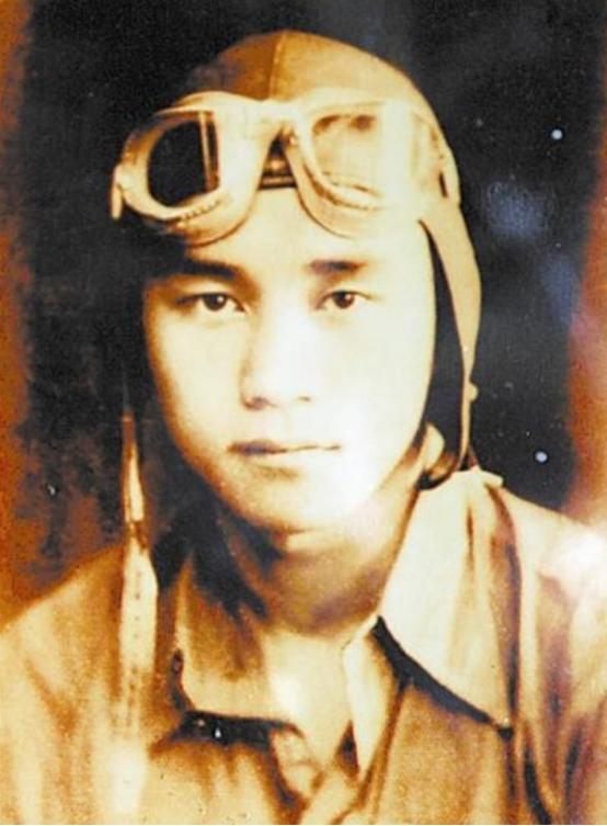 飞行员与女友的壮烈誓言：陈怀民与王璐璐的生死相随
