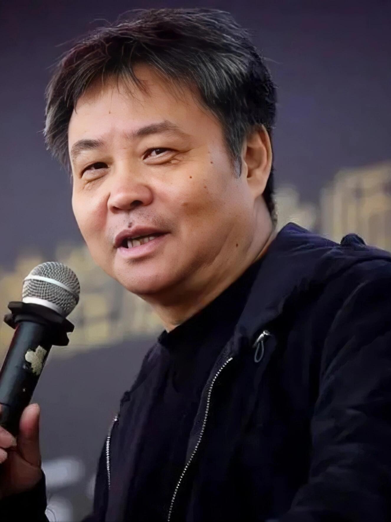 一段不如意的婚姻造就了现在的余华