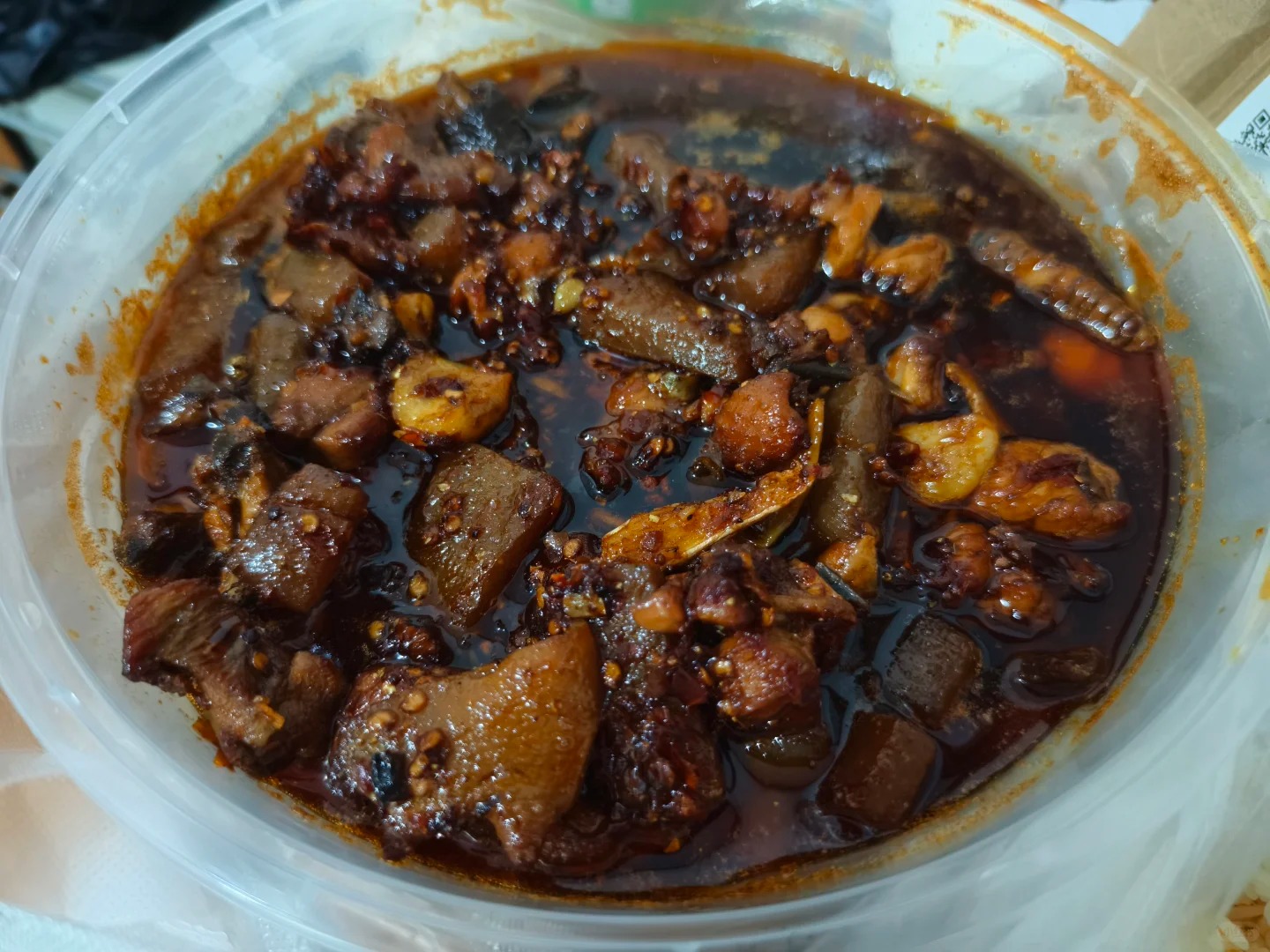 在华阳发现了宝藏
本来是准备去菜市场买点肉
做一个过油肉拌面
​突然发现新开了一