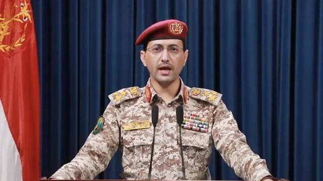 真打中了？高超弹强力出击，胡塞武装宣布：命中了以色列国防部！