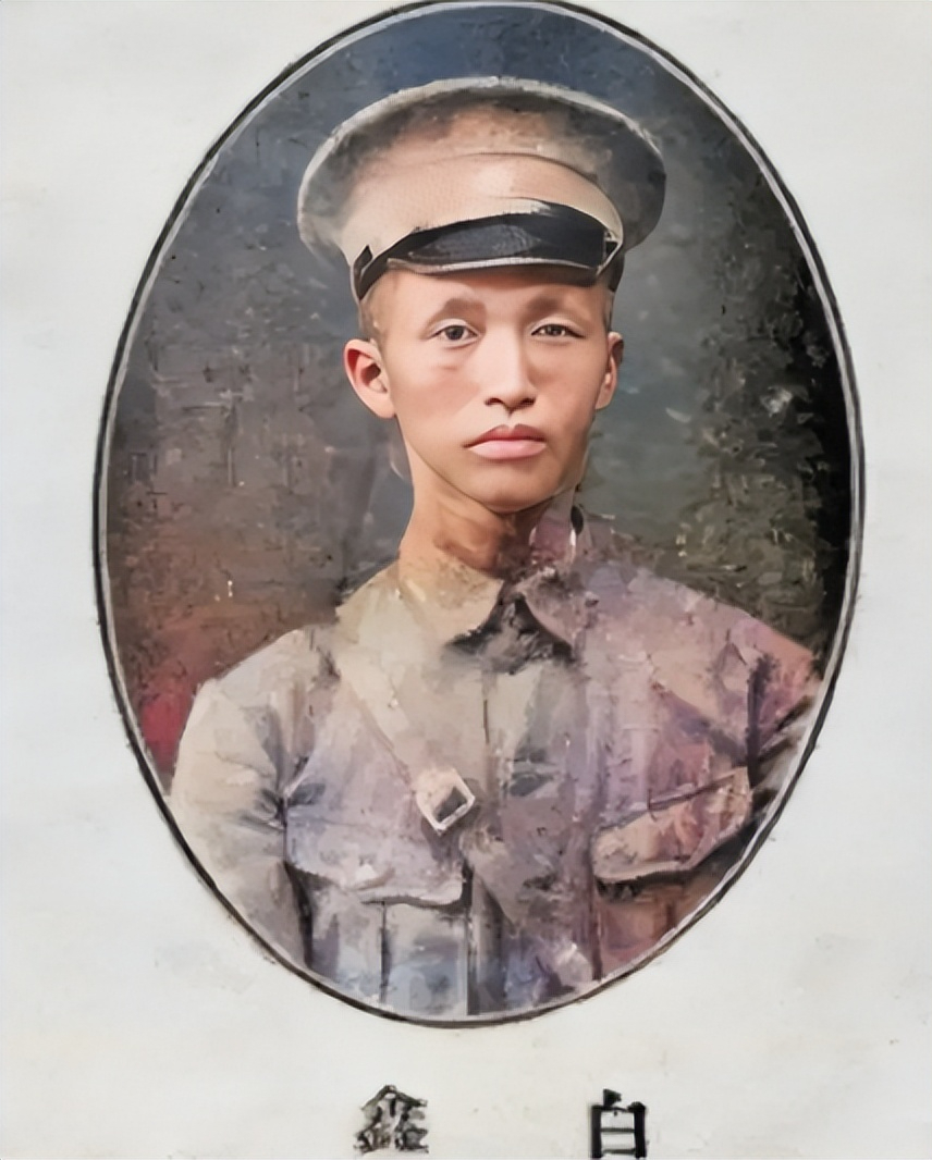 1929年，一叛徒来找柯麟看病，柯麟当即认出了叛徒，但他没露声色，不慌不忙地给叛