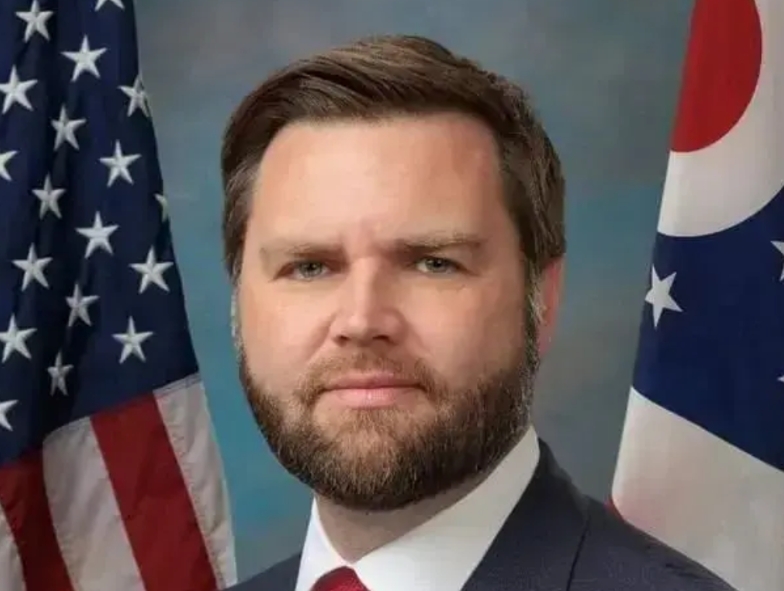 特朗普为什么会选万斯做副总统？以下五个原因很重要

1. 万斯与特朗普的两个人关