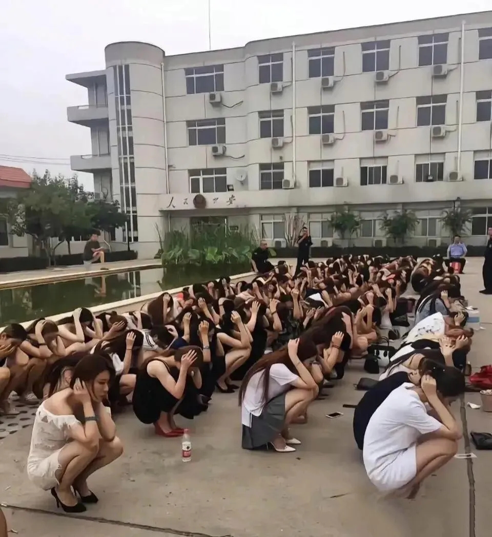 这些姑娘将来嫁人了，应该不会要彩礼吧