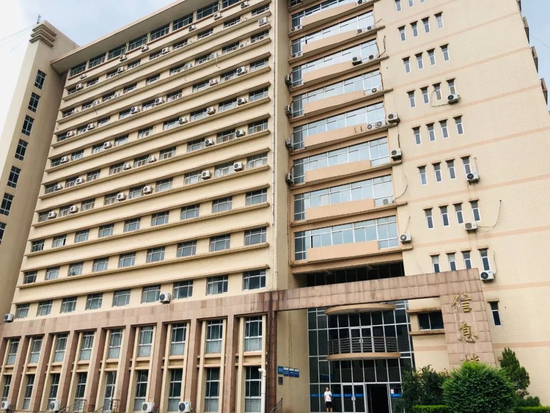 济南大学七号楼的灵异传说
