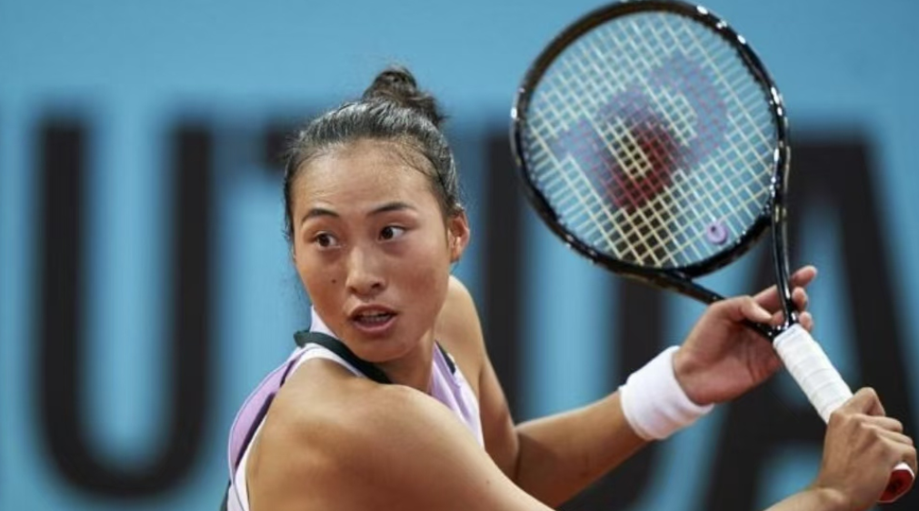 美网第4轮，郑钦文2：1维基奇，小编有五个想不到：
 
1、想不到，维基奇和郑钦