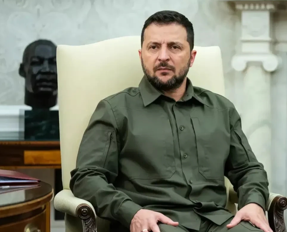 乌克兰危险了！！
乌克兰总统泽连斯基近日表示，俄罗斯的部队将于五六月份对乌克兰发