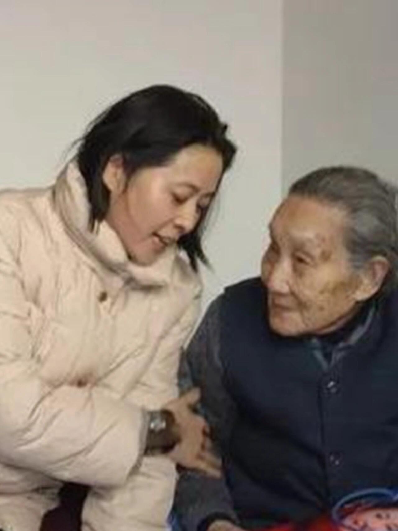 相依50载，老人病危，为何拒绝呼吸机？