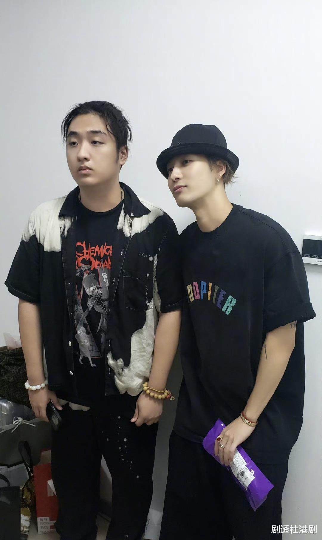 港星吴镇宇儿子费曼近况曝光！16岁被指像极了中年人，自带油腻感（吴镇宇吴费曼）-第8张图片-九妖电影