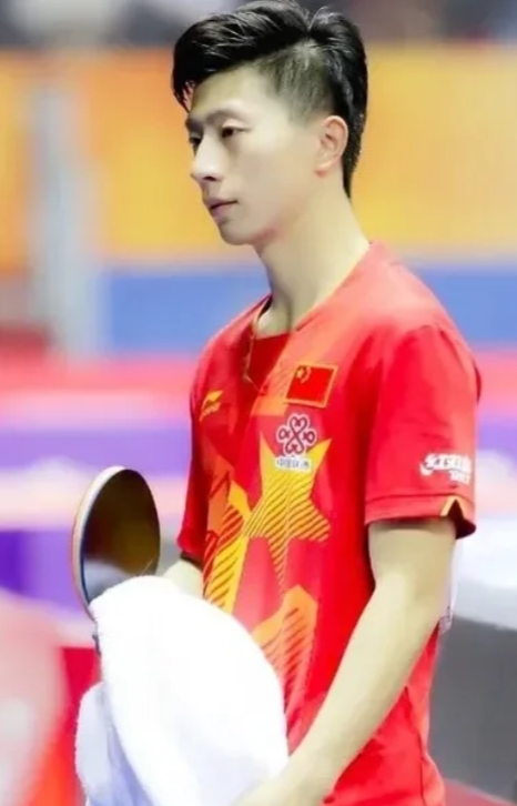 马龙“叛逆”师徒情：秦志戬笑谈“不乖”弟