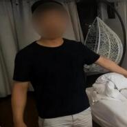 一男子去嫖娼被赶出门，小姐称：吃过药来得，没把我当人 一对男女在出租屋里发生性行