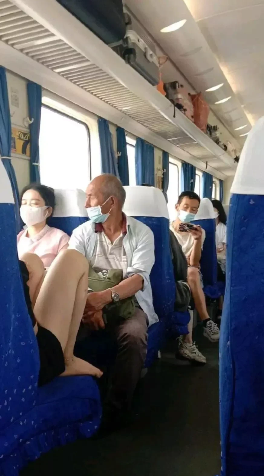 都这样了，大爷竟然还能无动于衷！