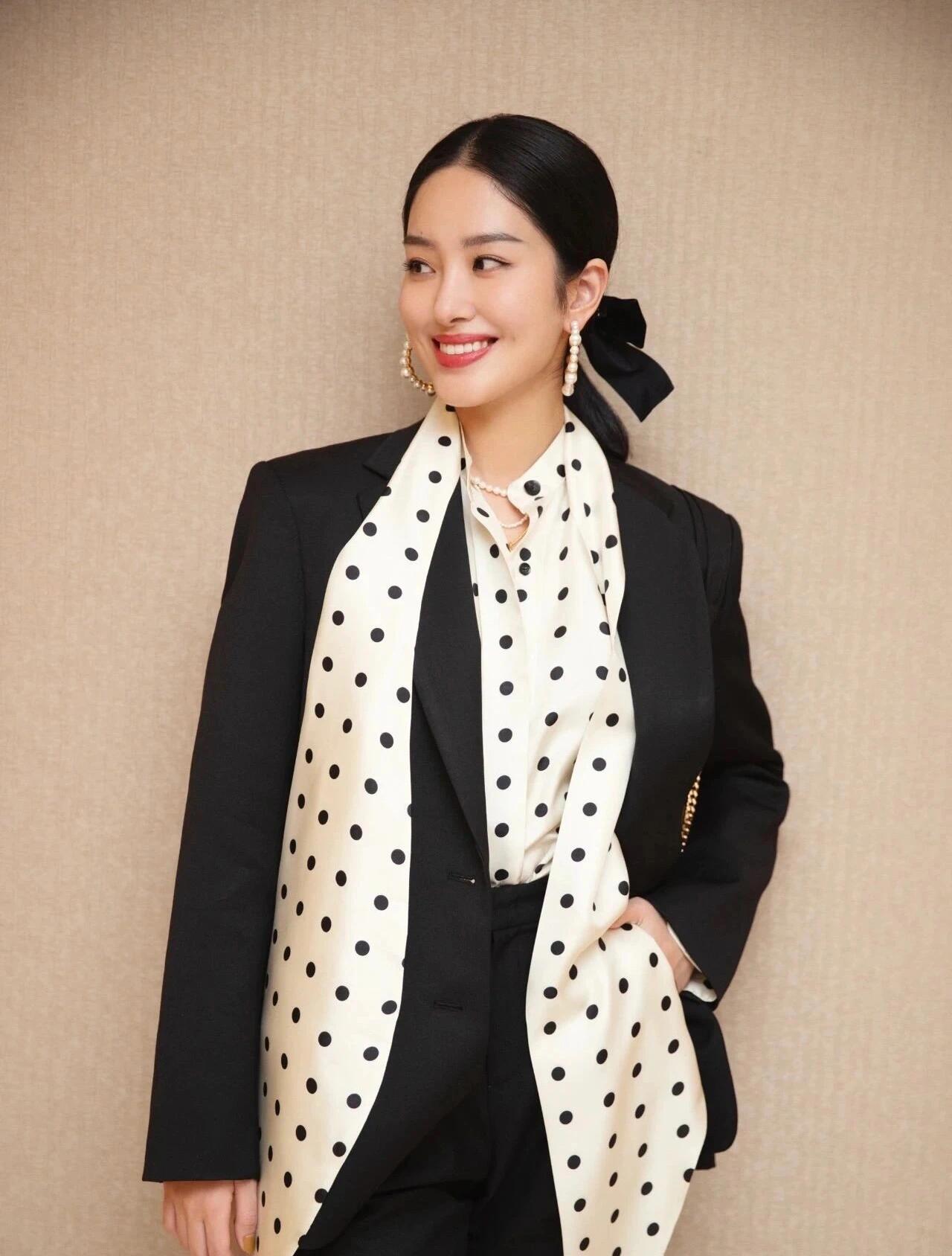 杨采钰真的好美