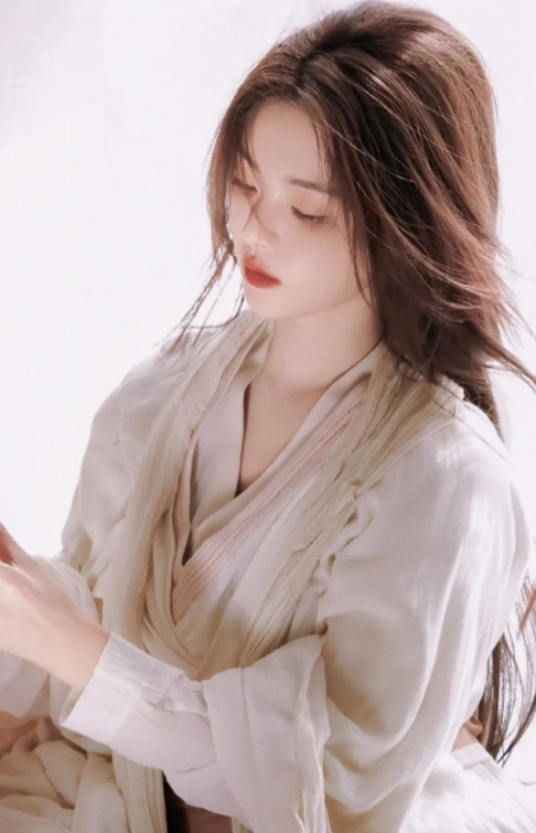 杨超越——魅力漩涡