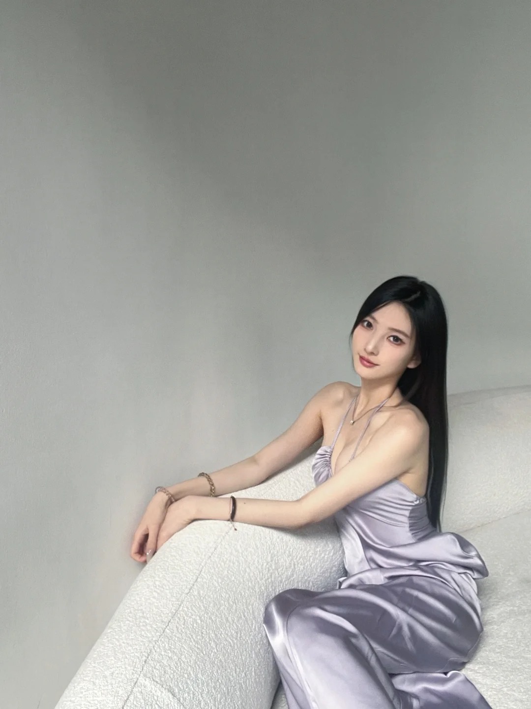 发点儿细糠
黑长直美女嘿嘿 没什么想说的
