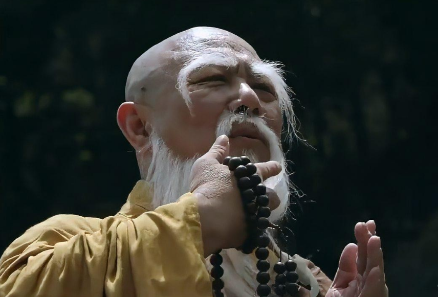 梁羽生武侠：龙叶上人的武功到底有多强？作为天竺第一高手，那烂陀寺的住持，你看他的