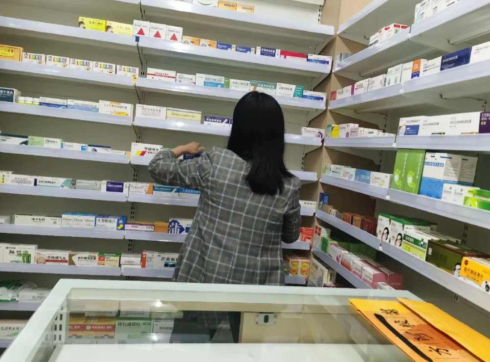 湖北黄石，40岁中年男子，长期依赖伟 哥来维持生活质量，结果服药后明显感觉效果不
