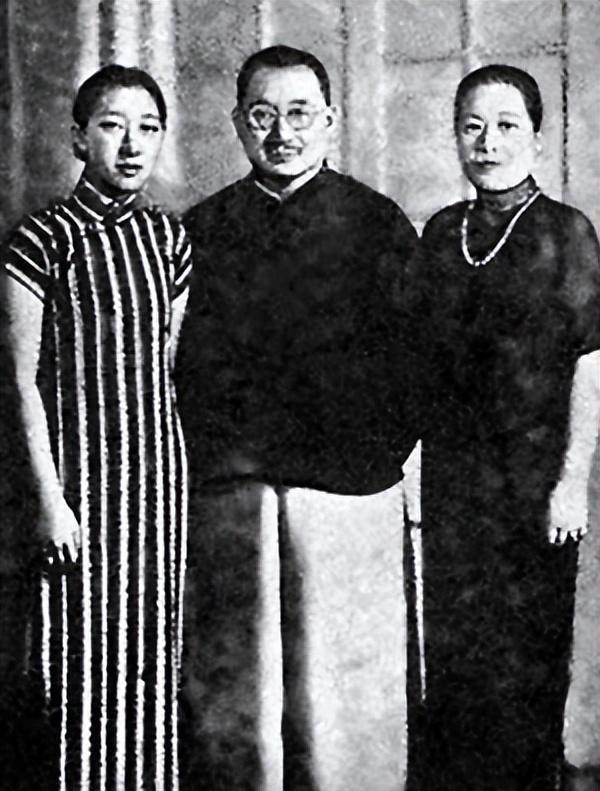宋美龄去世之后，已经高龄的孔令仪做主把她生前居住过的房屋和使用过的一些器具拿出来