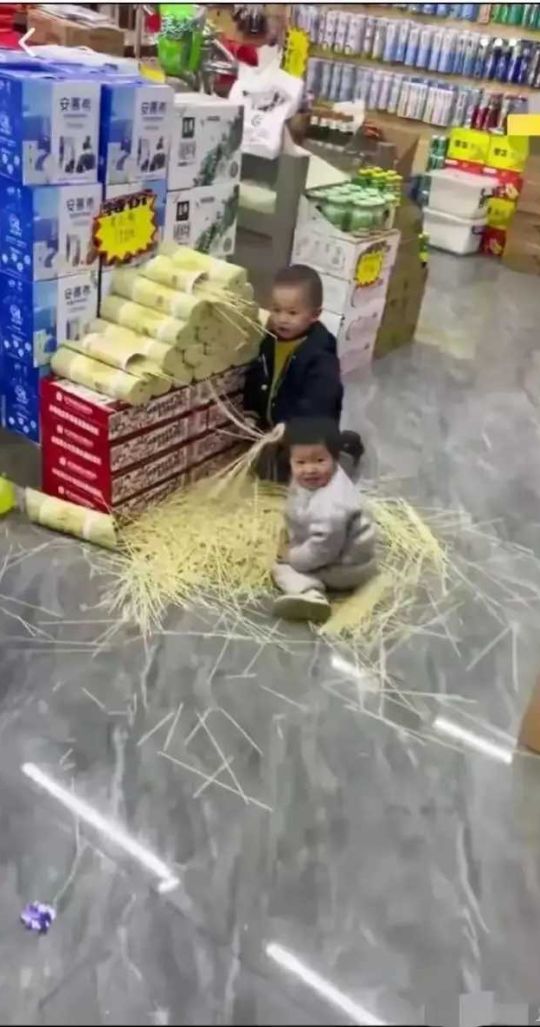 为啥超市店员不管一管
