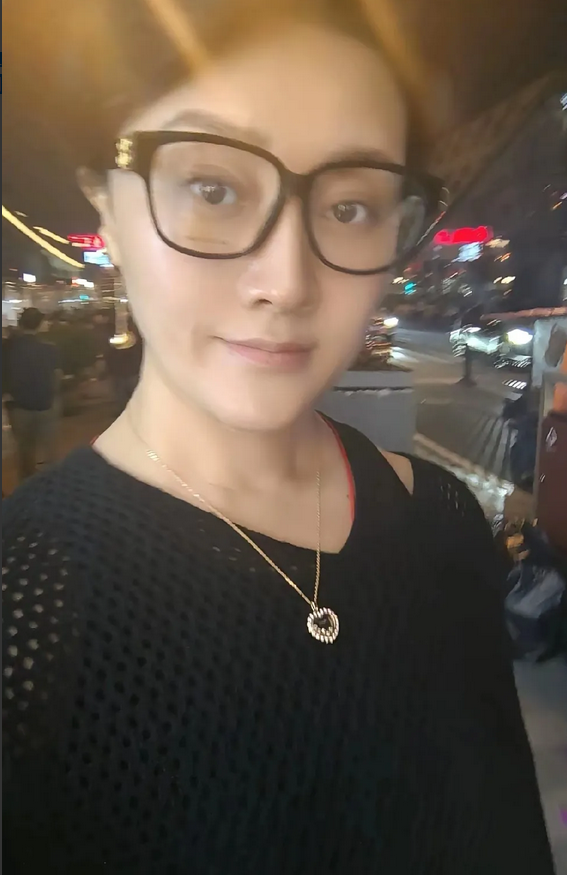 “男人对我来说没有用！”
王云扮演者葛珊珊活的很通透了。

她坦言，让她选择事业