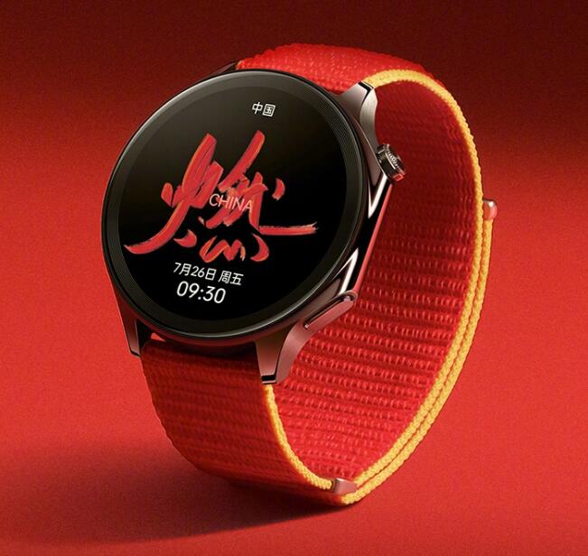 7 月 25 日起，购买 OPPO Watch X 智能手表送中国红限定表带礼盒