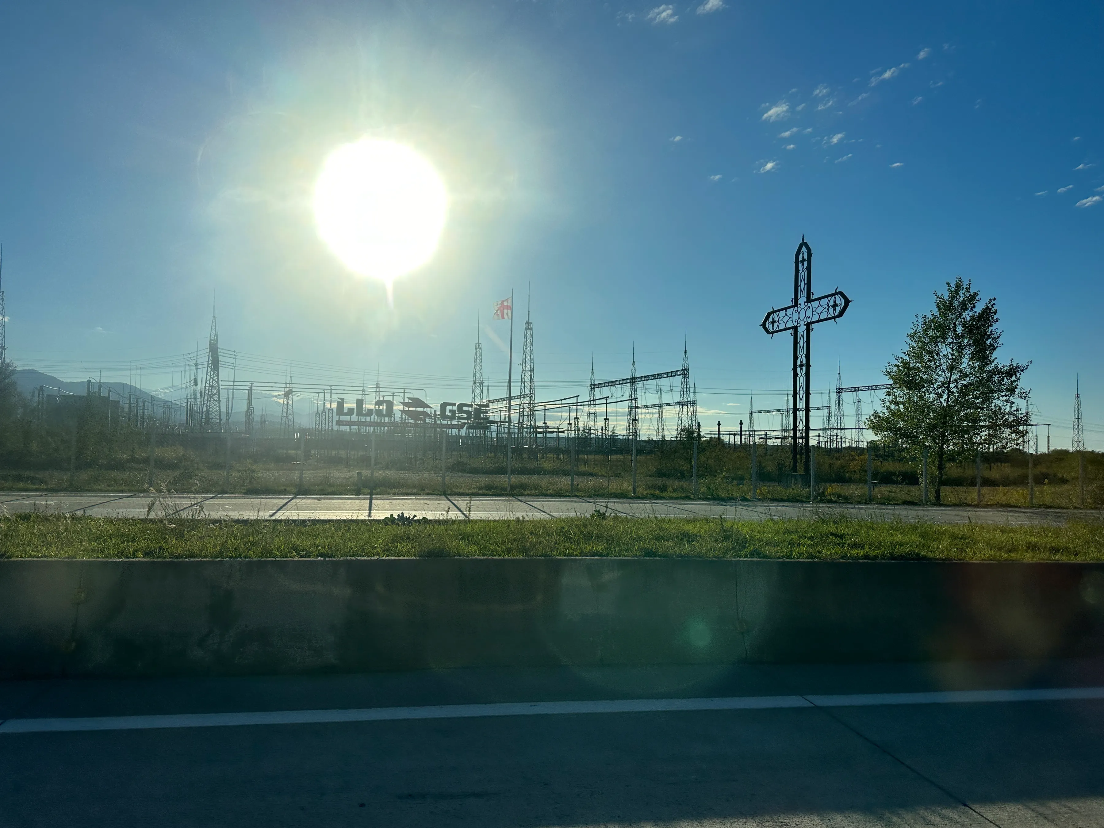 中国基建太牛了，格鲁吉亚🇬🇪随处可见中国工程队
