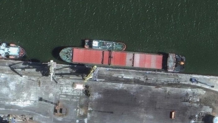 两艘货船从中国开往伊朗，美方悍然发出拦截警告，银河号事件重演？

英国金融时报引