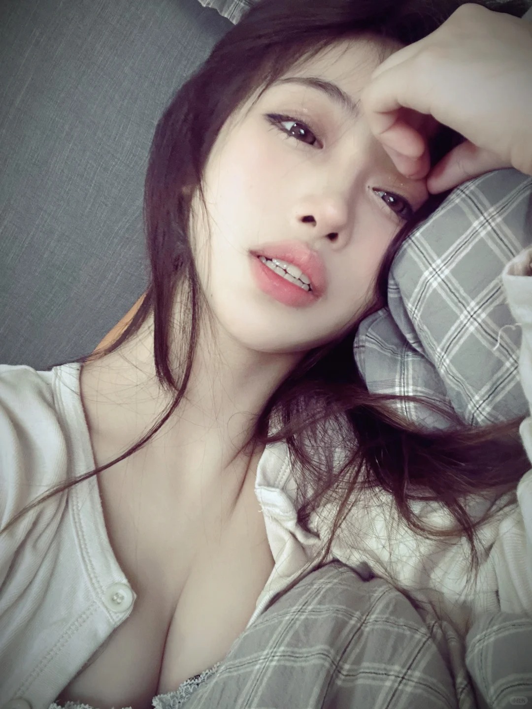 想要在你脖颈留下带血的咬痕