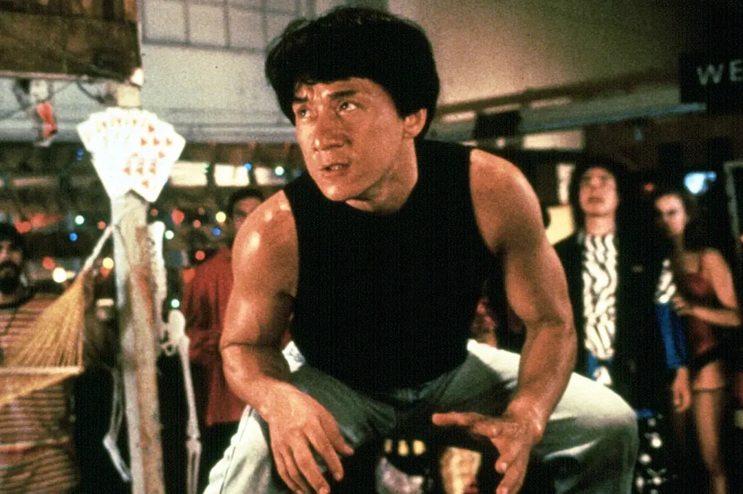 70岁成龙再闯好莱坞，新版《龙威小子》开拍，三代同框上演回忆杀
成龙是华语影坛具