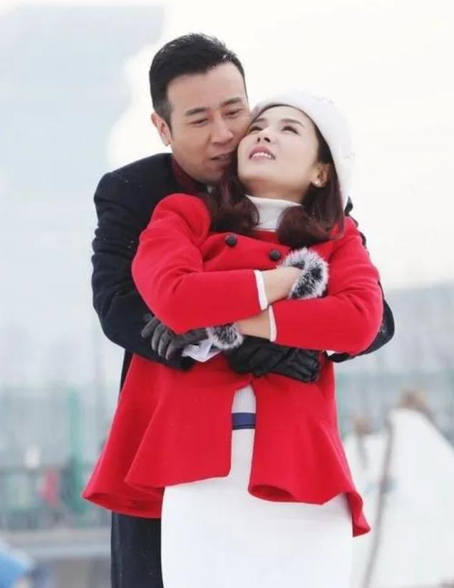 在2014年的某一天，于和伟刘涛拍吻戏，刘涛说：“你嘴里烟味太重了”，没想到于和