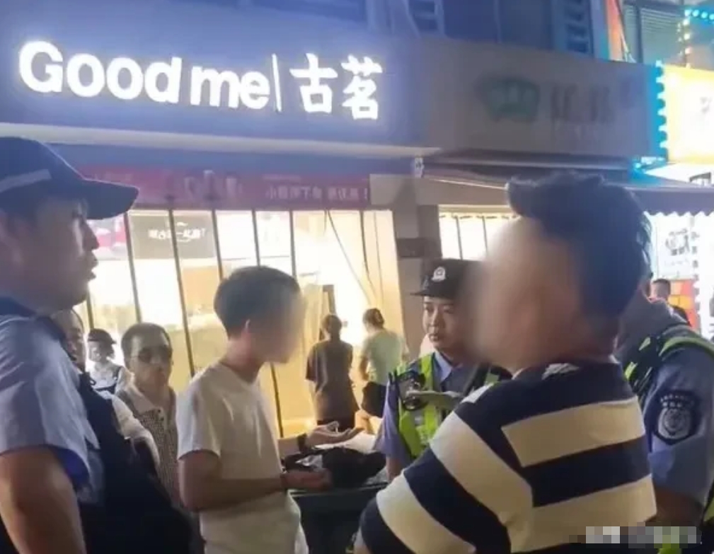 16岁少年杭州剪头烫发被索要4000元，大家都说“杭州不剪头”“杭州不理发”没想