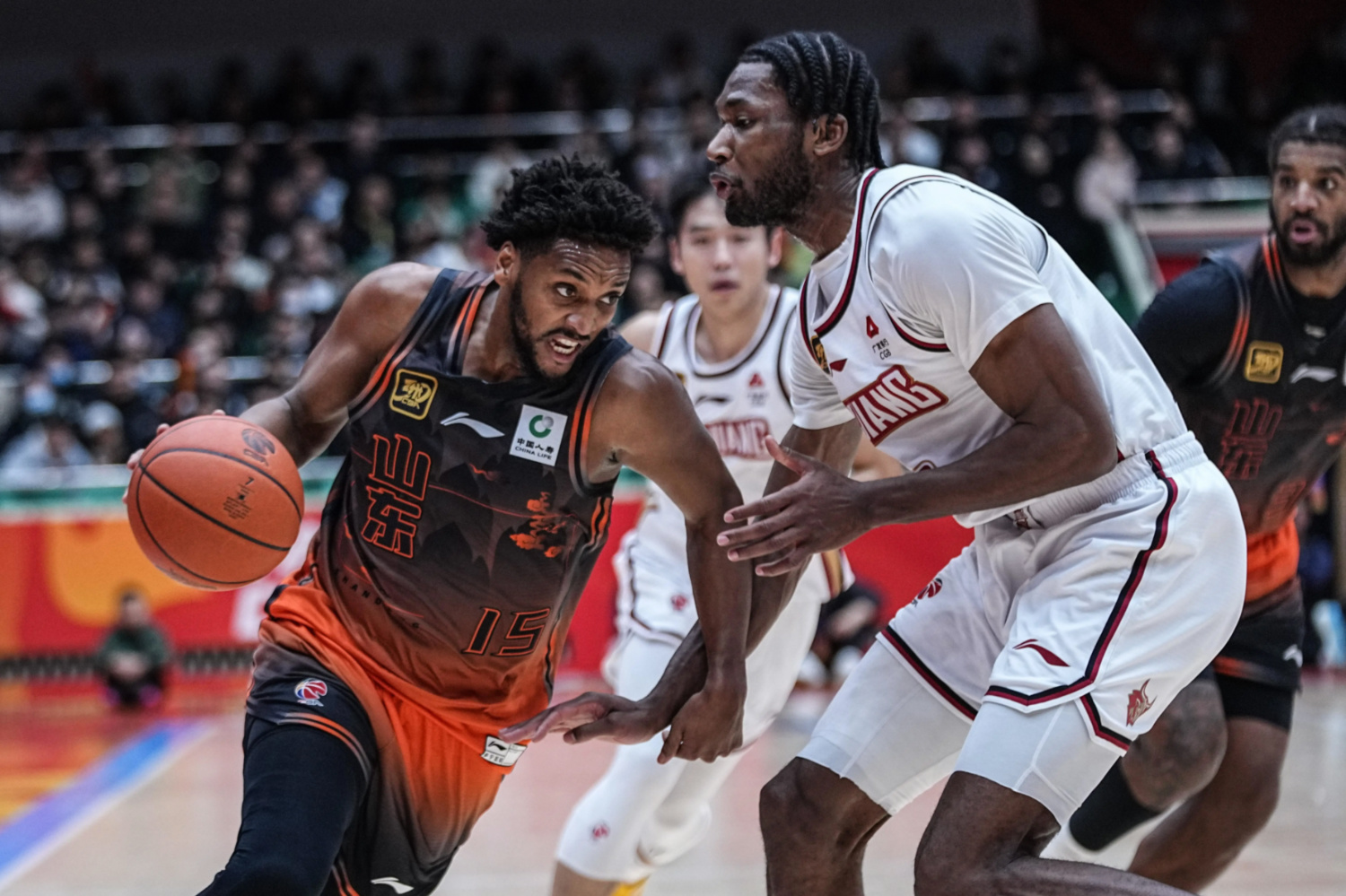 山东定海神针出世，九成球迷为之动容