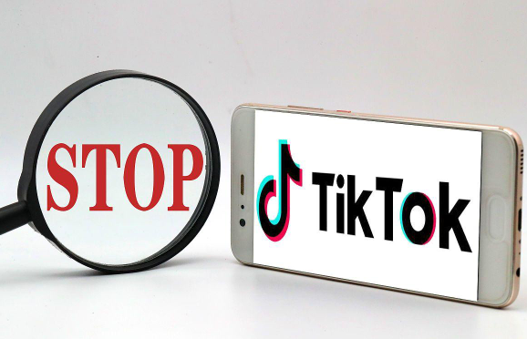 这不能说特朗普有情有义，只能说特朗普觉得TikTok对他有用！

据媒体消息，1