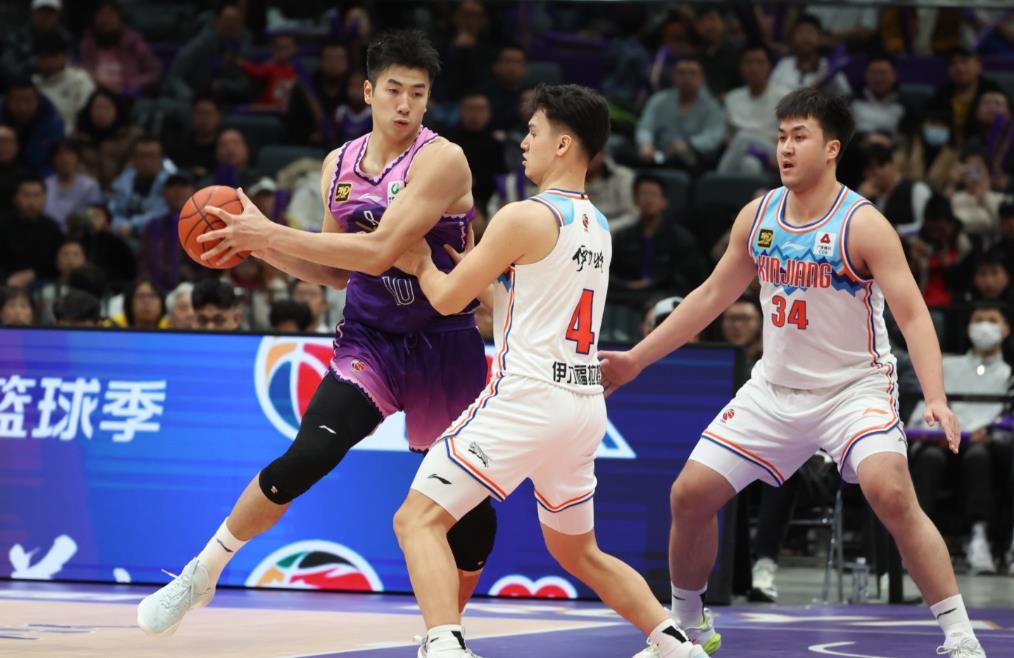 CBA排名榜再度洗牌！新疆与辽宁这两支冠军强队显然又栽了，因为当前的他们一个以1