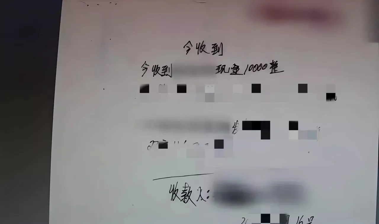 安徽淮南，女子丈夫生病住院期间，曾借同村男子10000元应急。不成想，3年过去了