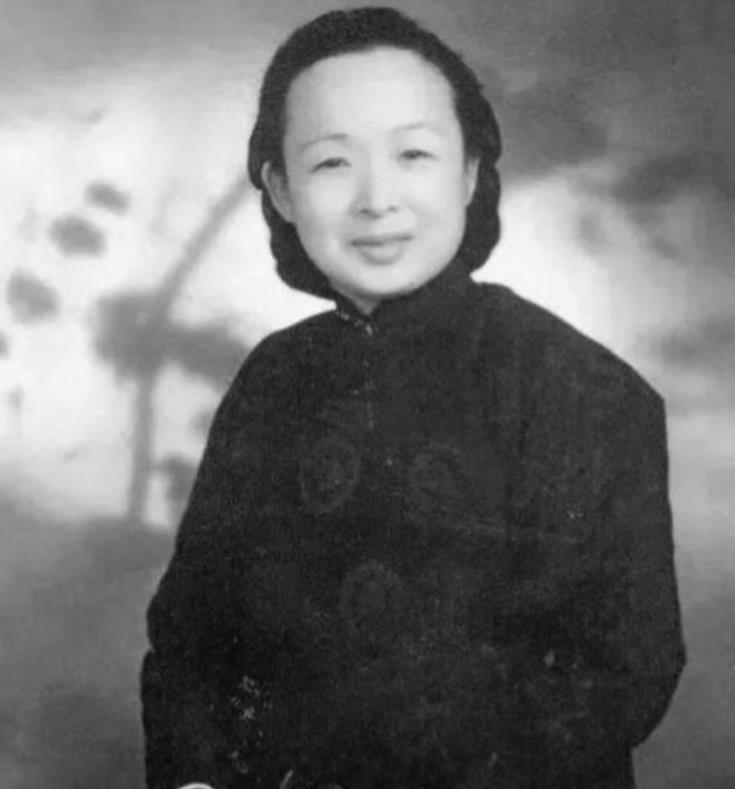1949年，陈毅收到了一封来自烈士遗孀的信，信中，她恳求能否继续使用那栋位于吴淞