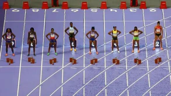 美国奥运惊魂日，一日痛失五金！田径赛场逆转+游泳赛犯规！