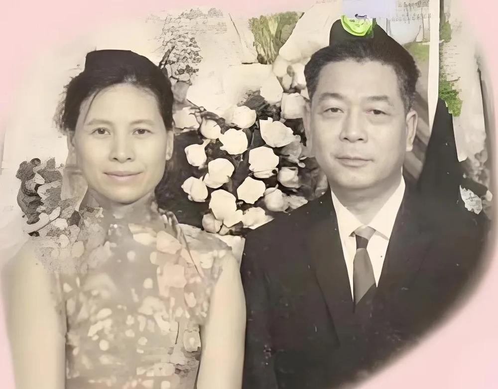 偶然发现一张大S徐熙媛爷爷奶奶的合影！

奶奶年轻时真是个大美人，98岁仙逝。