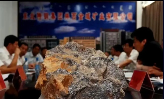 稀土，玩明白了？

 咱中国以前都是白菜价卖稀土， 而其他国家则是一直假装没看见