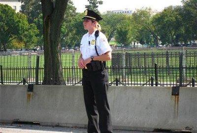 纽约街头无辜父亲被刺死